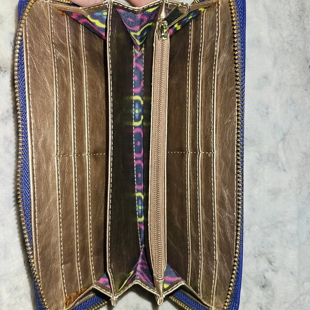 Royal Blue Anne Klein Bifold Zippered Wallet with Gold Hardware and Lock pull.
